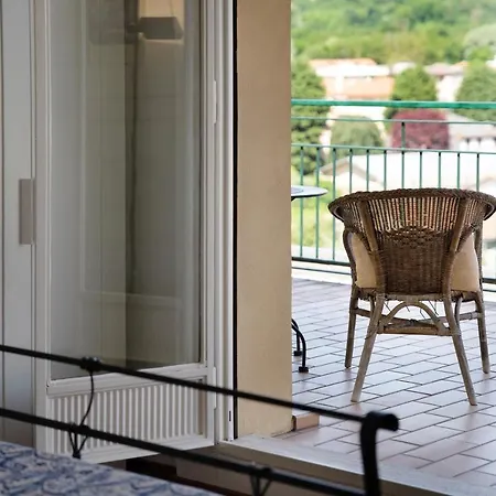 La Casa Del Riccio Appartement Arona